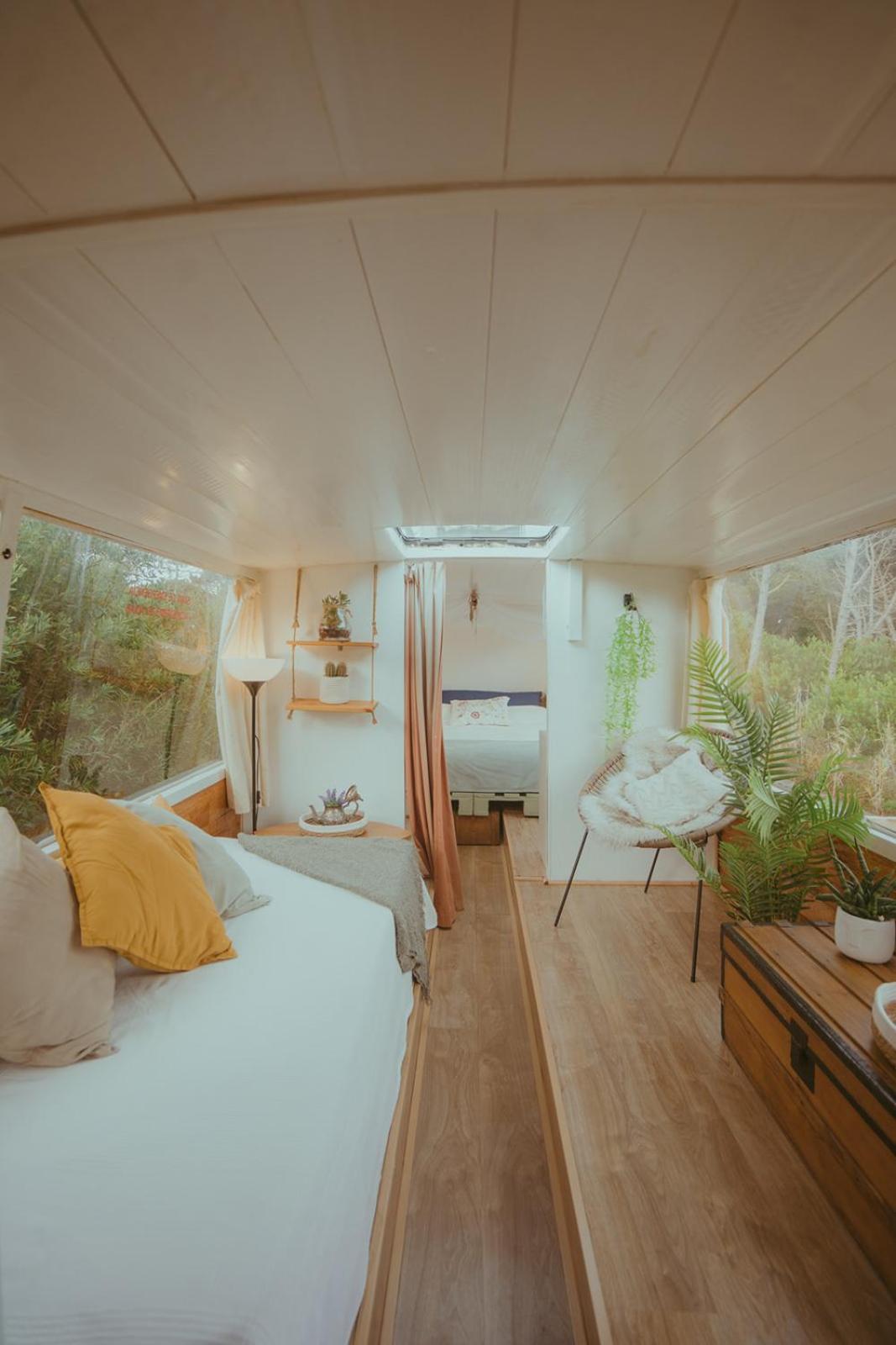 The Amazing Inacio Bus Converted Home Sintra Exterior foto