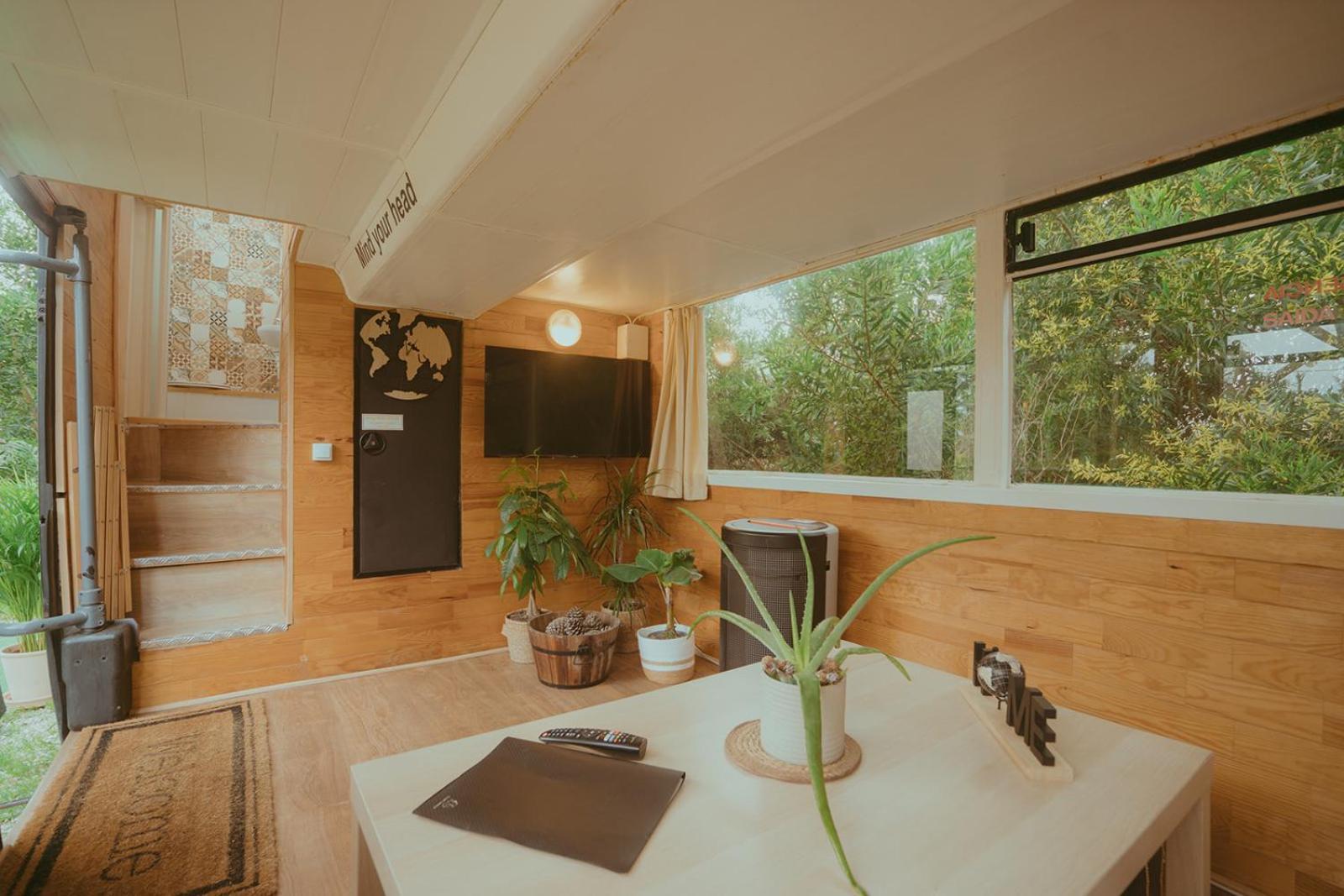 The Amazing Inacio Bus Converted Home Sintra Exterior foto